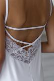 Ночная сорочка из вискозы с кружевом Жаклин белый (Фото 3)